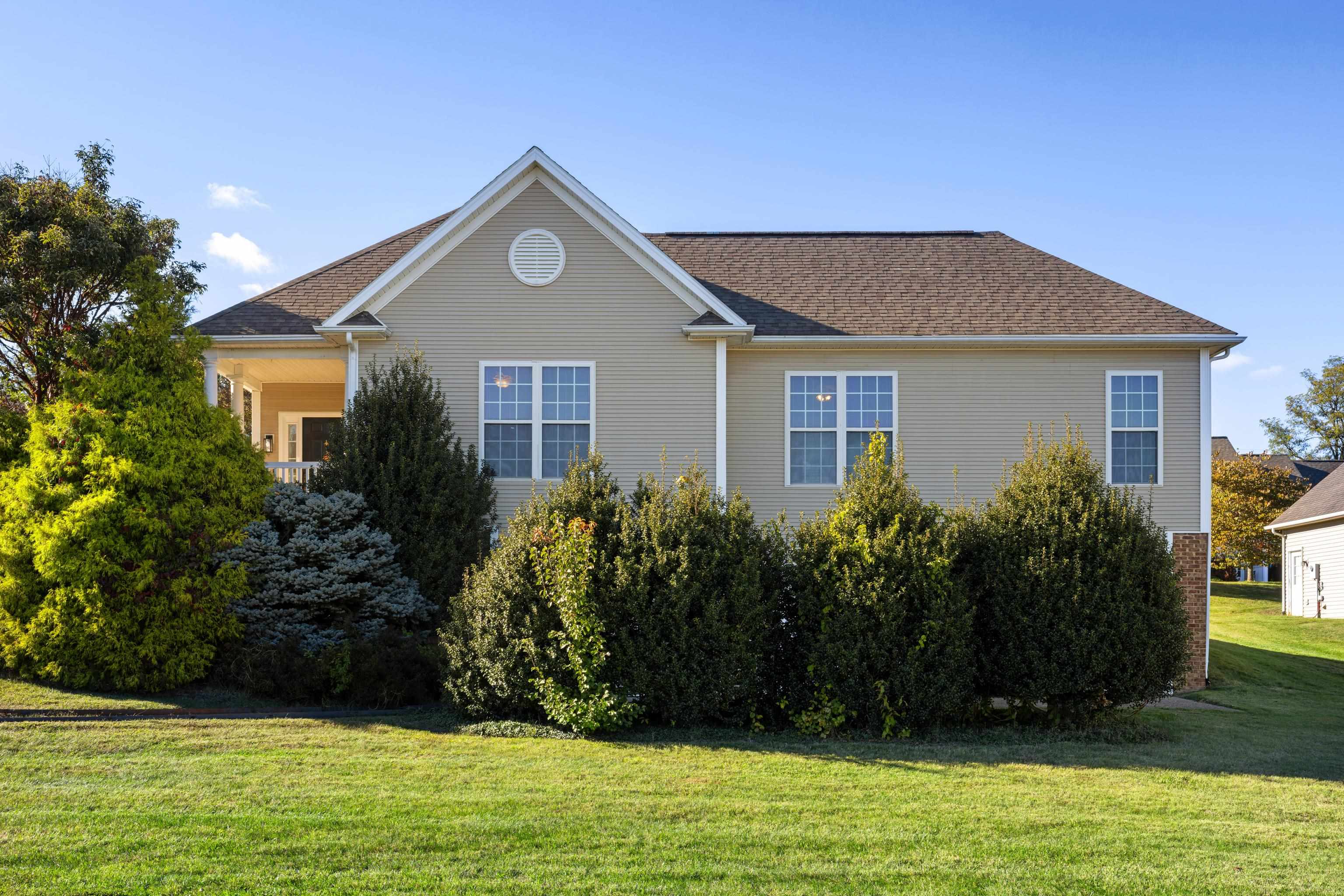 173 HEATHER LN, STAUNTON, Virginia 24401, 3 Bedrooms Bedrooms, ,3 BathroomsBathrooms,Residential,173 HEATHER LN,670227 MLS # 670227