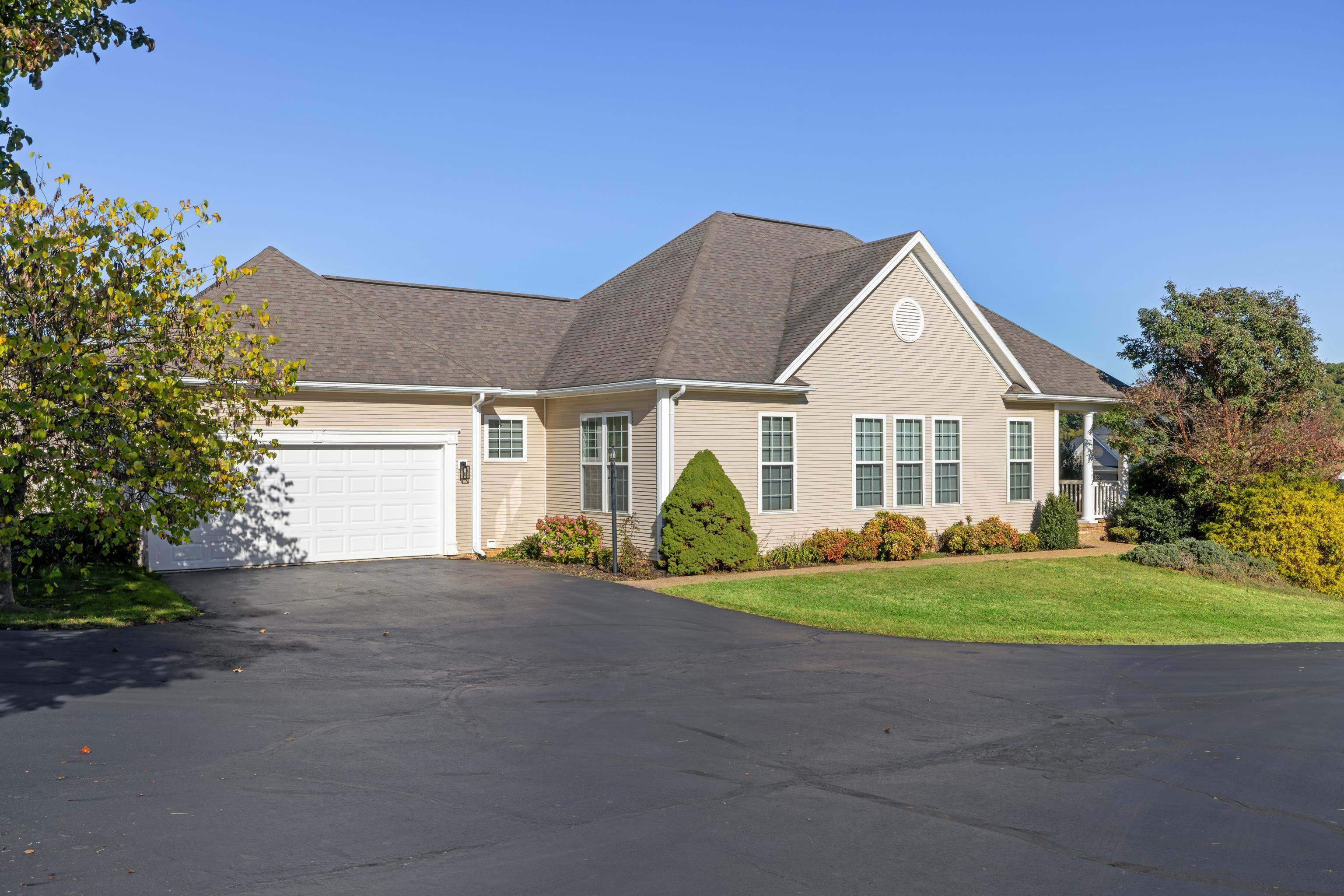 173 HEATHER LN, STAUNTON, Virginia 24401, 3 Bedrooms Bedrooms, ,3 BathroomsBathrooms,Residential,173 HEATHER LN,670227 MLS # 670227