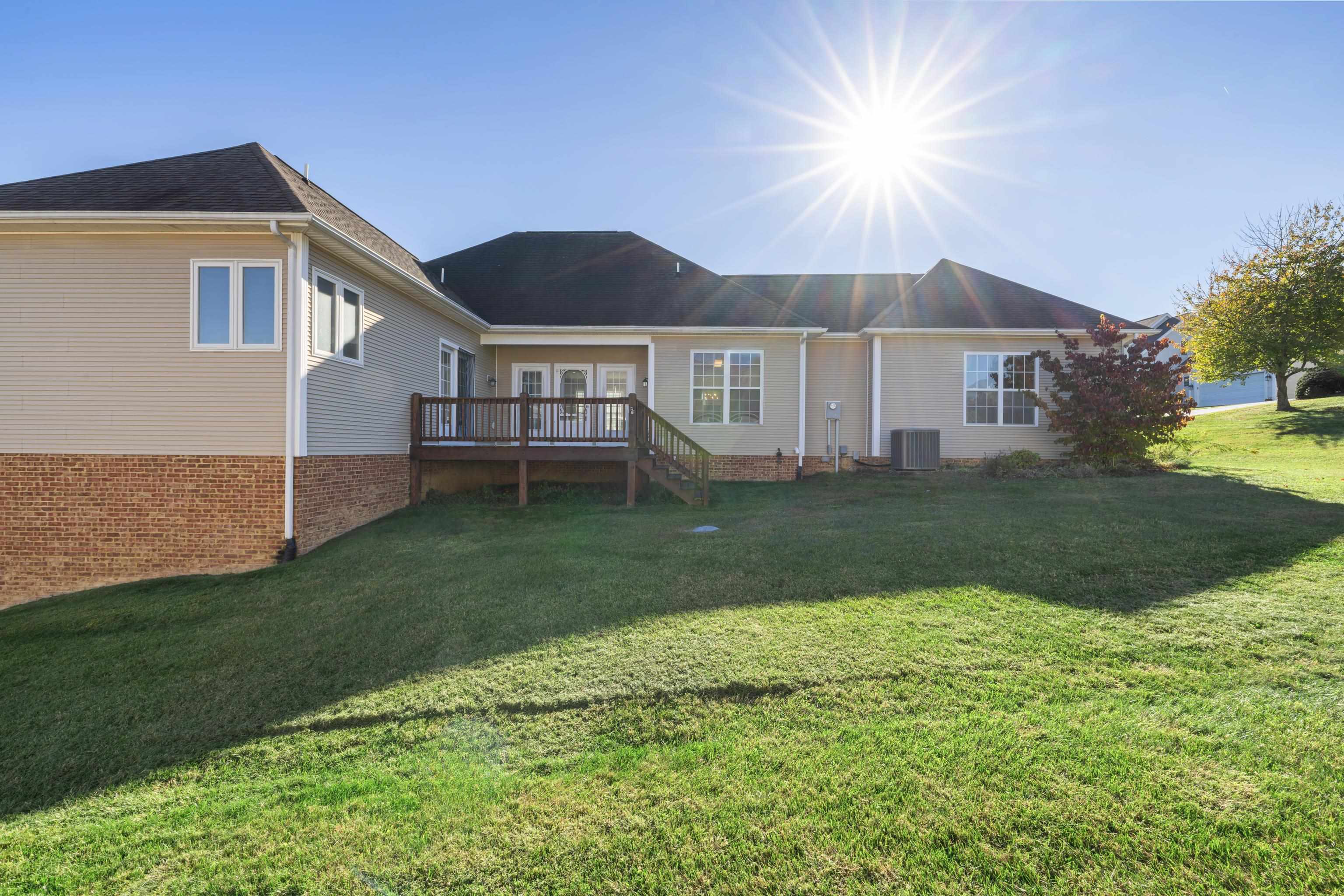 173 HEATHER LN, STAUNTON, Virginia 24401, 3 Bedrooms Bedrooms, ,3 BathroomsBathrooms,Residential,173 HEATHER LN,670227 MLS # 670227