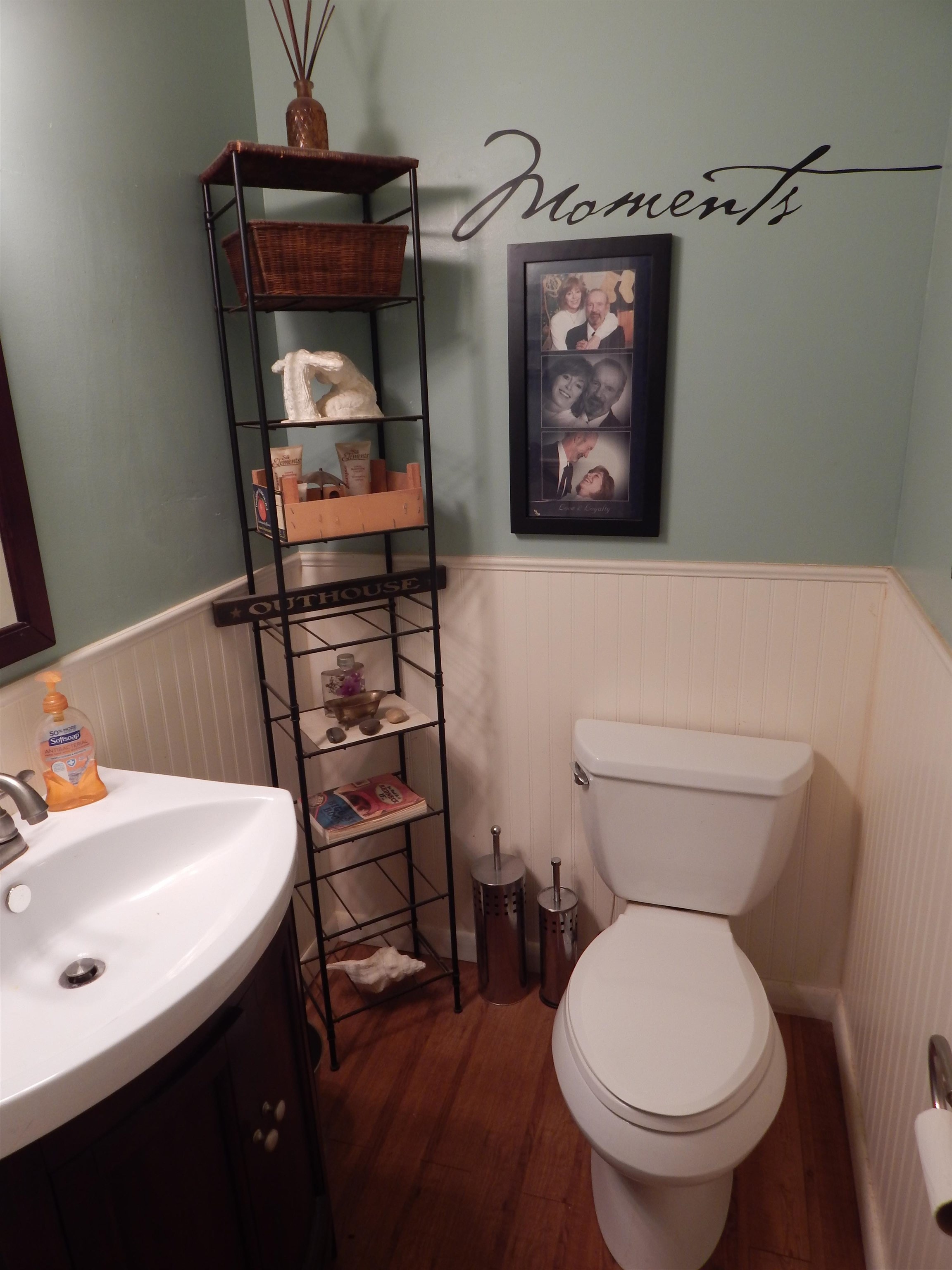 1340 N FOREST AVE, WAYNESBORO, Virginia 22980, 3 Bedrooms Bedrooms, ,1 BathroomBathrooms,Residential,1340 N FOREST AVE,670228 MLS # 670228