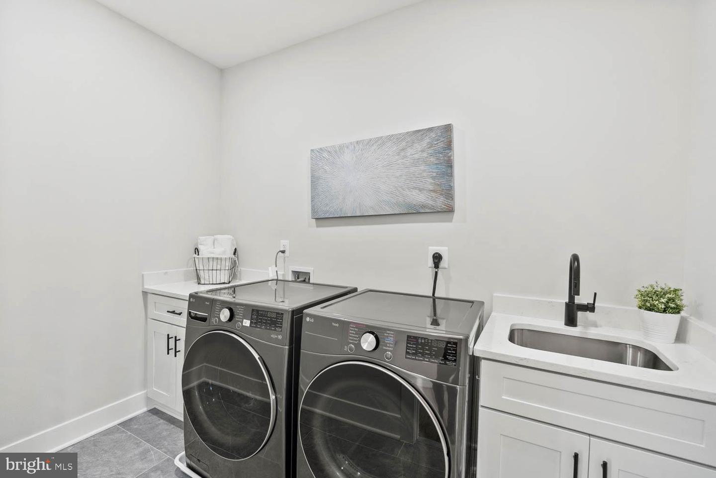 6449 ORLAND ST, FALLS CHURCH, Virginia 22043, 6 Bedrooms Bedrooms, ,6 BathroomsBathrooms,Residential,For sale,6449 ORLAND ST,VAFX2264294 MLS # VAFX2264294