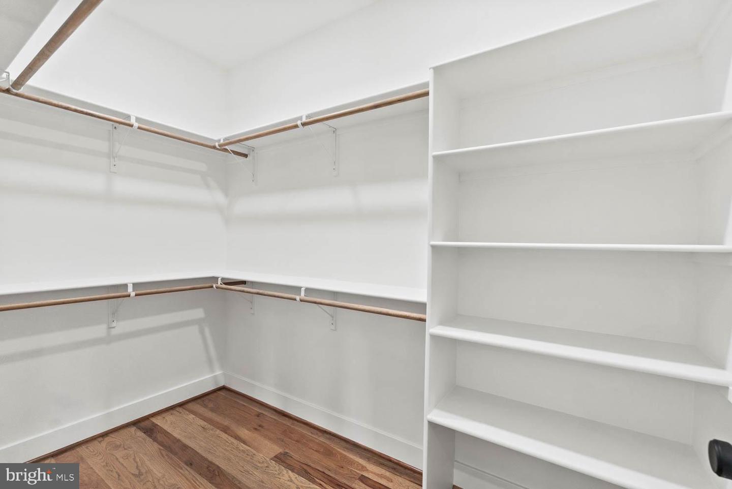 6449 ORLAND ST, FALLS CHURCH, Virginia 22043, 6 Bedrooms Bedrooms, ,6 BathroomsBathrooms,Residential,For sale,6449 ORLAND ST,VAFX2264294 MLS # VAFX2264294