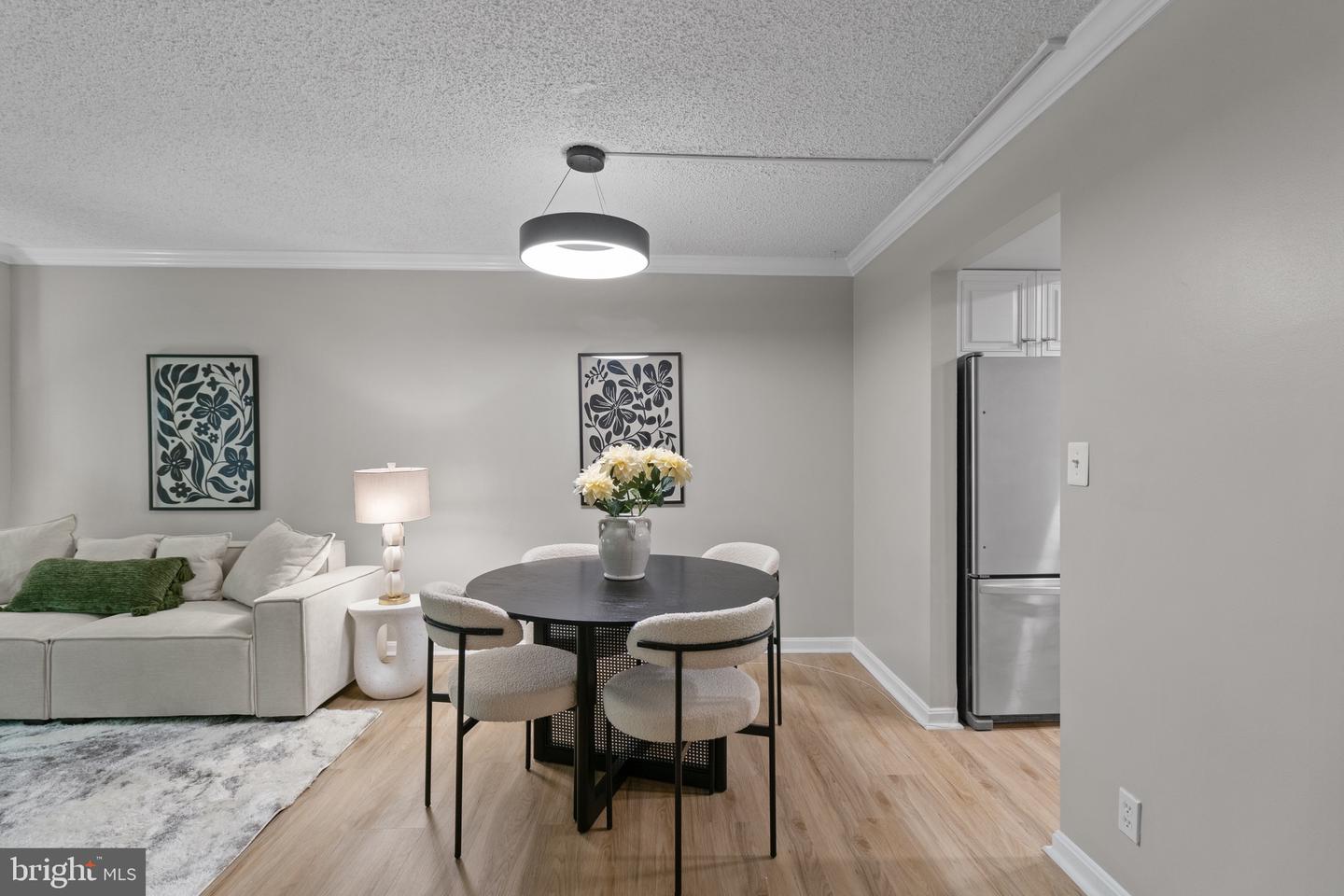 7640 PROVINCIAL DR #214, MCLEAN, Virginia 22102, 1 Bedroom Bedrooms, ,1 BathroomBathrooms,Residential,For sale,7640 PROVINCIAL DR #214,VAFX2266356 MLS # VAFX2266356