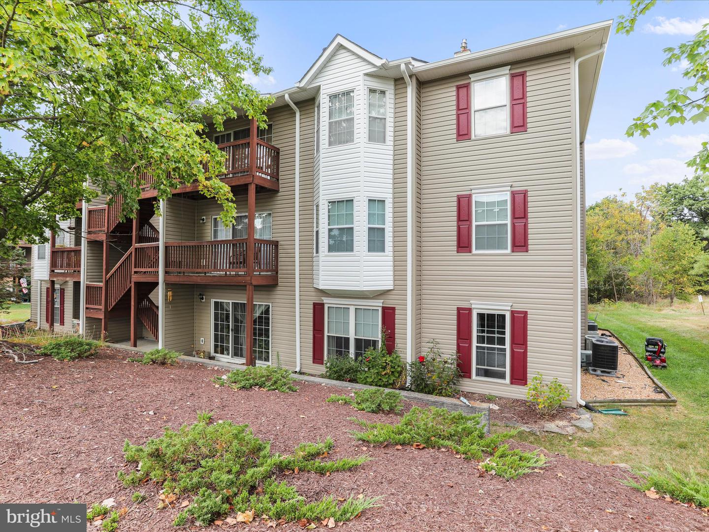 114 TIMBERLAKE TER #7, STEPHENS CITY, Virginia 22655, 2 Bedrooms Bedrooms, ,2 BathroomsBathrooms,Residential,For sale,114 TIMBERLAKE TER #7,VAFV2036900 MLS # VAFV2036900