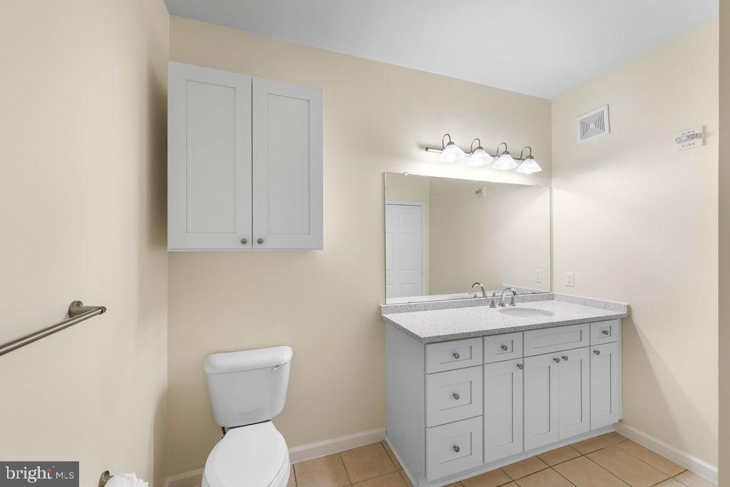 12957 CENTRE PARK CIR #110, HERNDON, Virginia 20171, 2 Bedrooms Bedrooms, ,2 BathroomsBathrooms,Residential,For sale,12957 CENTRE PARK CIR #110,VAFX2274660 MLS # VAFX2274660