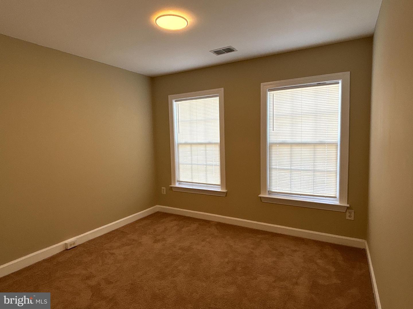 15656 AVOCET LOOP, WOODBRIDGE, Virginia 22191, 3 Bedrooms Bedrooms, 11 Rooms Rooms,3 BathroomsBathrooms,Residential,For sale,15656 AVOCET LOOP,VAPW2106372 MLS # VAPW2106372