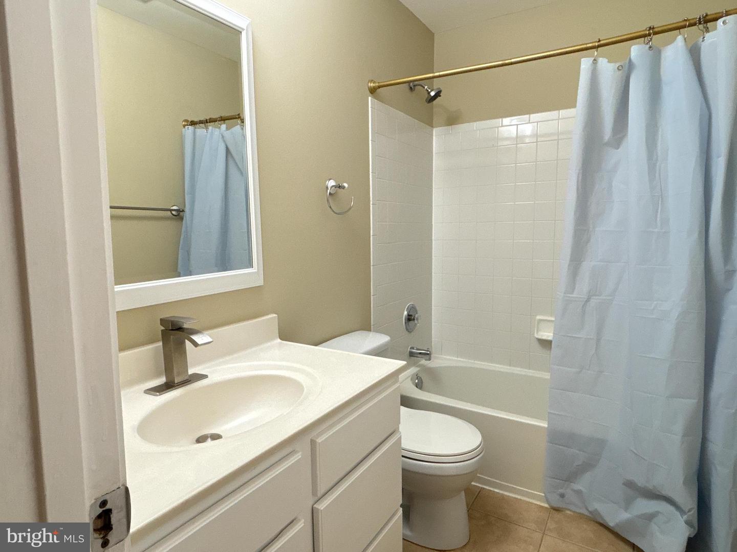 15656 AVOCET LOOP, WOODBRIDGE, Virginia 22191, 3 Bedrooms Bedrooms, 11 Rooms Rooms,3 BathroomsBathrooms,Residential,For sale,15656 AVOCET LOOP,VAPW2106372 MLS # VAPW2106372