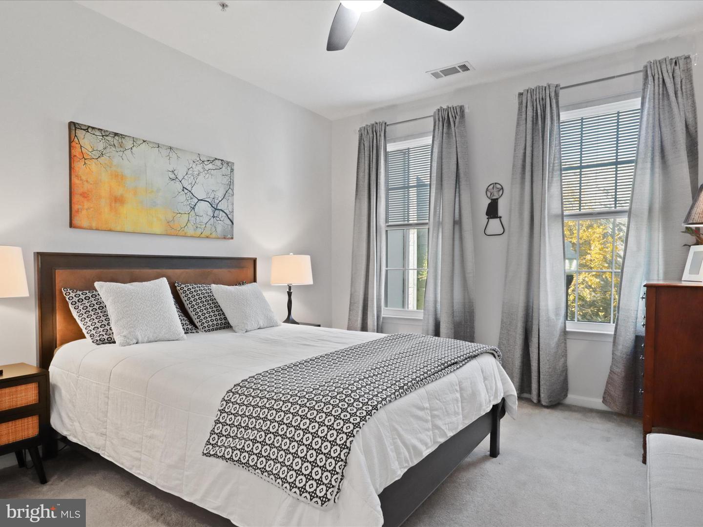 2465 ARMY NAVY DR #1-203, ARLINGTON, Virginia 22206, 1 Bedroom Bedrooms, ,1 BathroomBathrooms,Residential,For sale,2465 ARMY NAVY DR #1-203,VAAR2065180 MLS # VAAR2065180