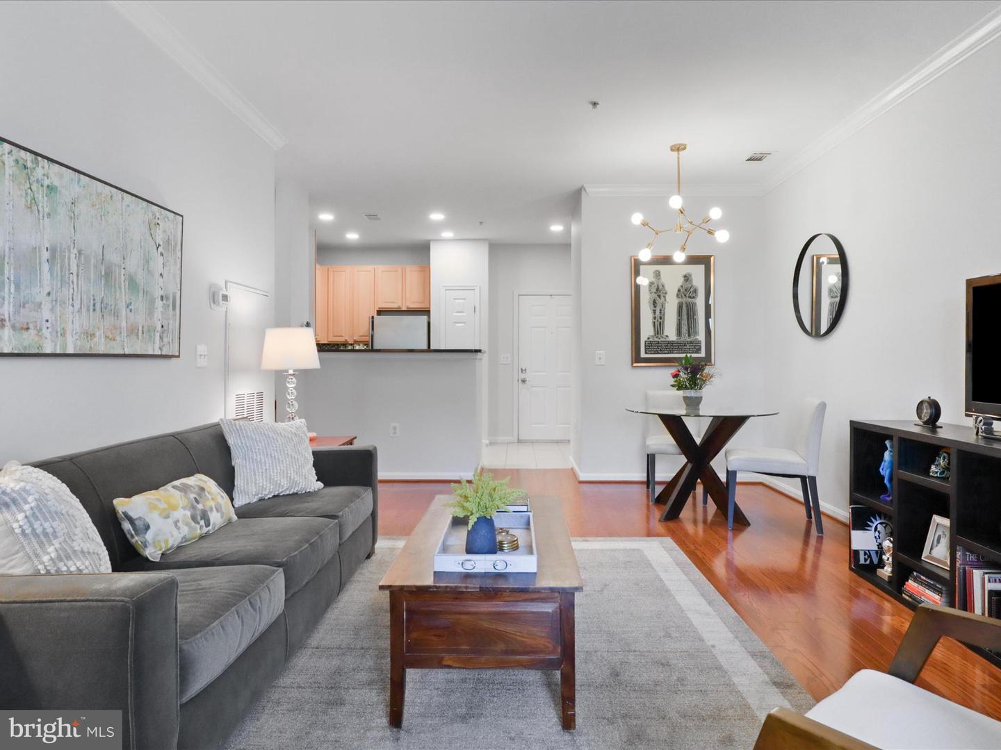 2465 ARMY NAVY DR #1-203, ARLINGTON, Virginia 22206, 1 Bedroom Bedrooms, ,1 BathroomBathrooms,Residential,For sale,2465 ARMY NAVY DR #1-203,VAAR2065180 MLS # VAAR2065180