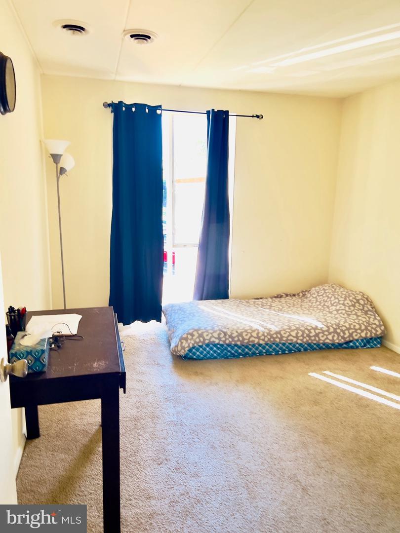 2630 FORT FARNSWORTH RD #154, ALEXANDRIA, Virginia 22303, 2 Bedrooms Bedrooms, 3 Rooms Rooms,1 BathroomBathrooms,Residential,For sale,2630 FORT FARNSWORTH RD #154,VAFX2275410 MLS # VAFX2275410