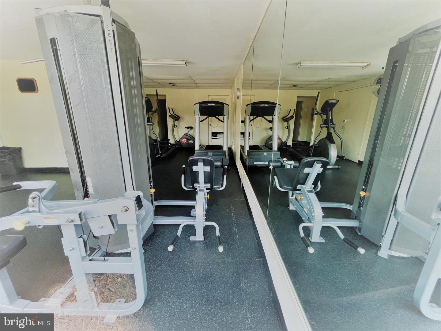 2630 FORT FARNSWORTH RD #154, ALEXANDRIA, Virginia 22303, 2 Bedrooms Bedrooms, 3 Rooms Rooms,1 BathroomBathrooms,Residential,For sale,2630 FORT FARNSWORTH RD #154,VAFX2275410 MLS # VAFX2275410