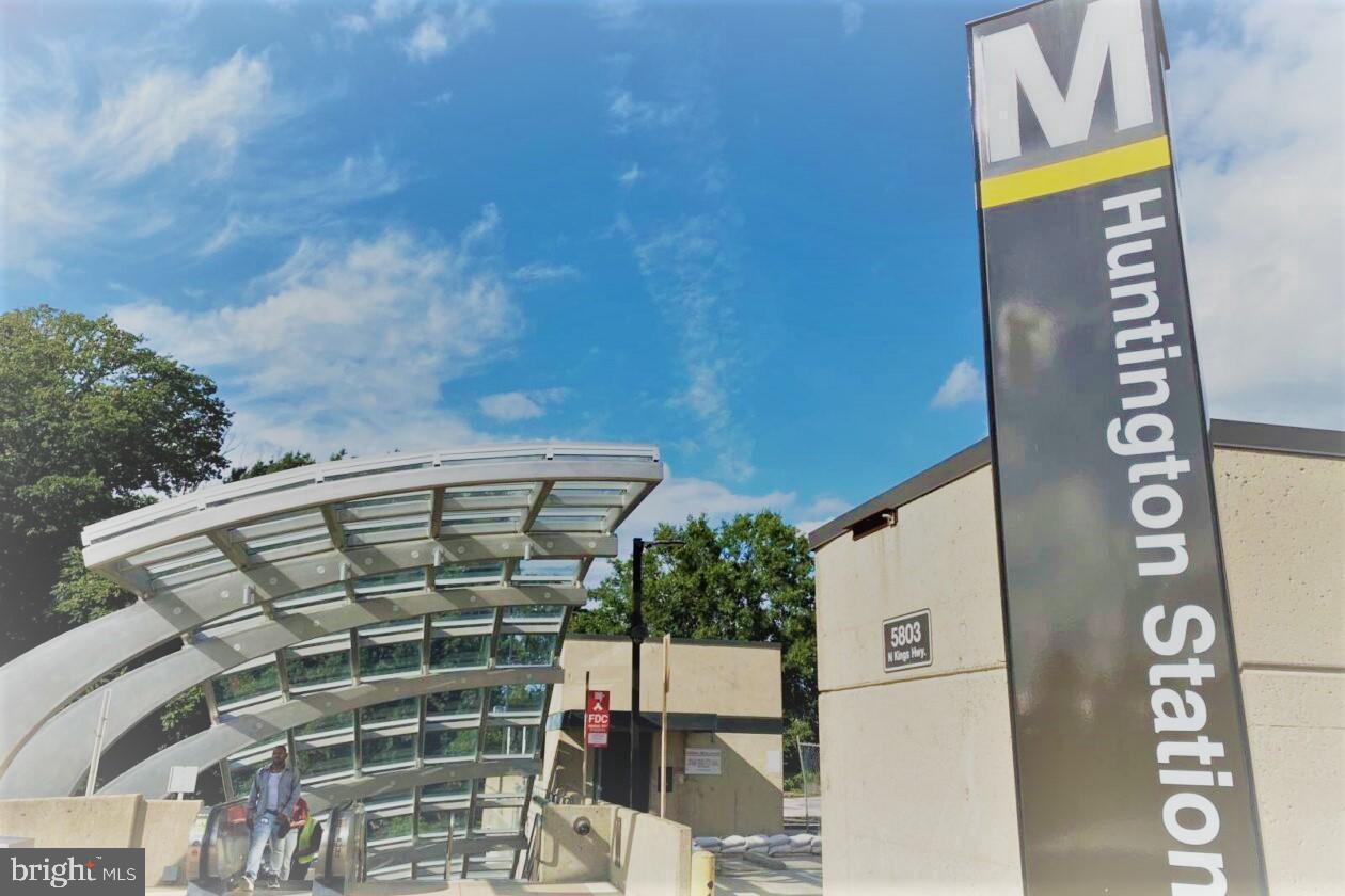 2630 FORT FARNSWORTH RD #154, ALEXANDRIA, Virginia 22303, 2 Bedrooms Bedrooms, 3 Rooms Rooms,1 BathroomBathrooms,Residential,For sale,2630 FORT FARNSWORTH RD #154,VAFX2275410 MLS # VAFX2275410