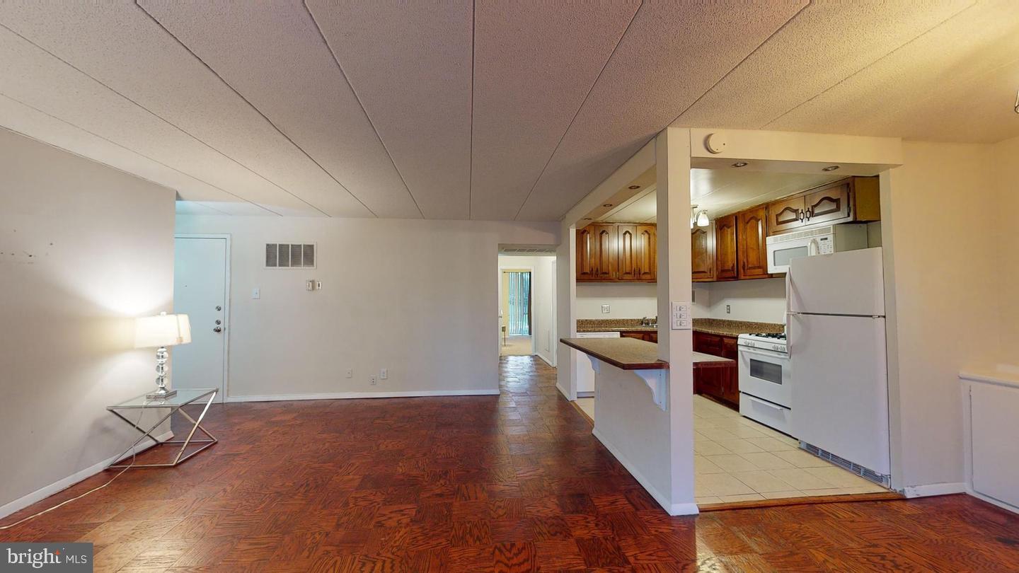 2630 FORT FARNSWORTH RD #154, ALEXANDRIA, Virginia 22303, 2 Bedrooms Bedrooms, ,2 BathroomsBathrooms,Residential,For sale,2630 FORT FARNSWORTH RD #154,VAFX2275410 MLS # VAFX2275410