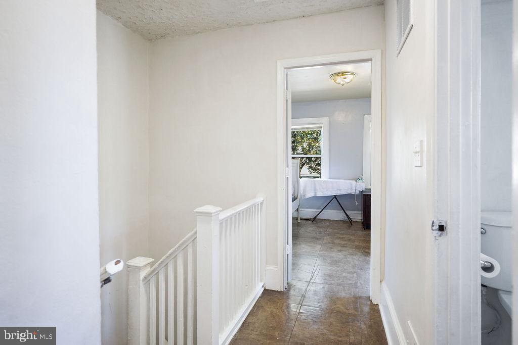 1729 L ST NE, WASHINGTON, District Of Columbia 20002, 2 Bedrooms Bedrooms, ,2 BathroomsBathrooms,Residential,For sale,1729 L ST NE,DCDC2228056 MLS # DCDC2228056