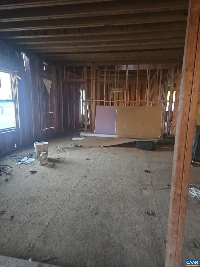 2018 PARKER MOUNTAIN RD, STANARDSVILLE, Virginia 22973, 3 Bedrooms Bedrooms, ,2 BathroomsBathrooms,Residential,For sale,2018 PARKER MOUNTAIN RD,670229 MLS # 670229