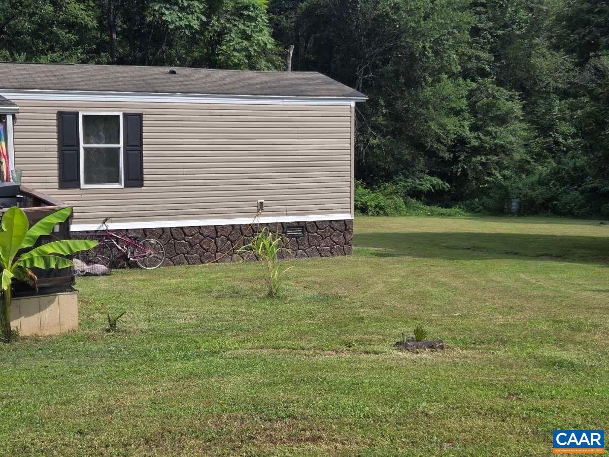 2018 PARKER MOUNTAIN RD, STANARDSVILLE, Virginia 22973, 3 Bedrooms Bedrooms, ,2 BathroomsBathrooms,Residential,For sale,2018 PARKER MOUNTAIN RD,670229 MLS # 670229