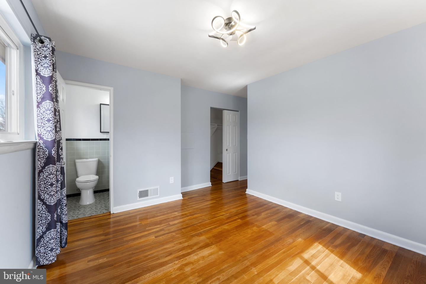 5213 12TH ST NE, WASHINGTON, District Of Columbia 20011, 3 Bedrooms Bedrooms, ,3 BathroomsBathrooms,Residential,For sale,5213 12TH ST NE,DCDC2189008 MLS # DCDC2189008