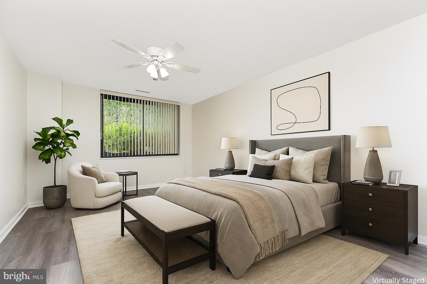 3713 S GEORGE MASON DR #T5, FALLS CHURCH, Virginia 22041, 3 Bedrooms Bedrooms, ,2 BathroomsBathrooms,Residential,For sale,3713 S GEORGE MASON DR #T5,VAFX2248108 MLS # VAFX2248108