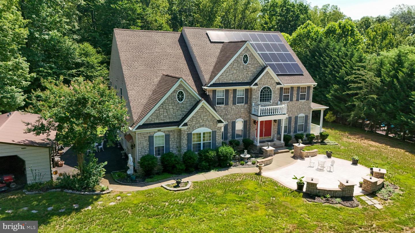 21 WENTWORTH DR, FREDERICKSBURG, Virginia 22406, 7 Bedrooms Bedrooms, ,5 BathroomsBathrooms,Residential,For sale,21 WENTWORTH DR,VAST2040450 MLS # VAST2040450
