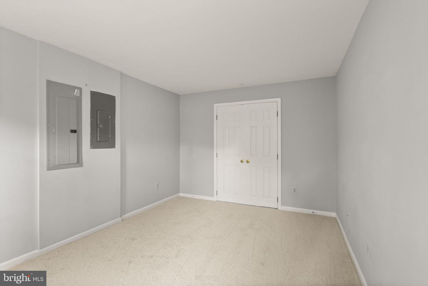 716 DUNCAN PL SE, LEESBURG, Virginia 20175, 5 Bedrooms Bedrooms, ,3 BathroomsBathrooms,Residential,For sale,716 DUNCAN PL SE,VALO2102836 MLS # VALO2102836
