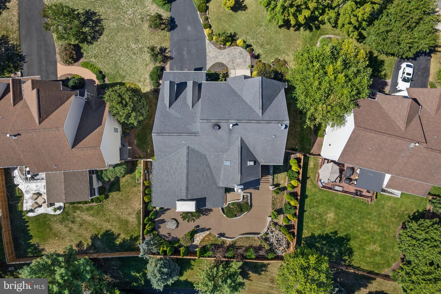 716 DUNCAN PL SE, LEESBURG, Virginia 20175, 5 Bedrooms Bedrooms, ,3 BathroomsBathrooms,Residential,For sale,716 DUNCAN PL SE,VALO2102836 MLS # VALO2102836