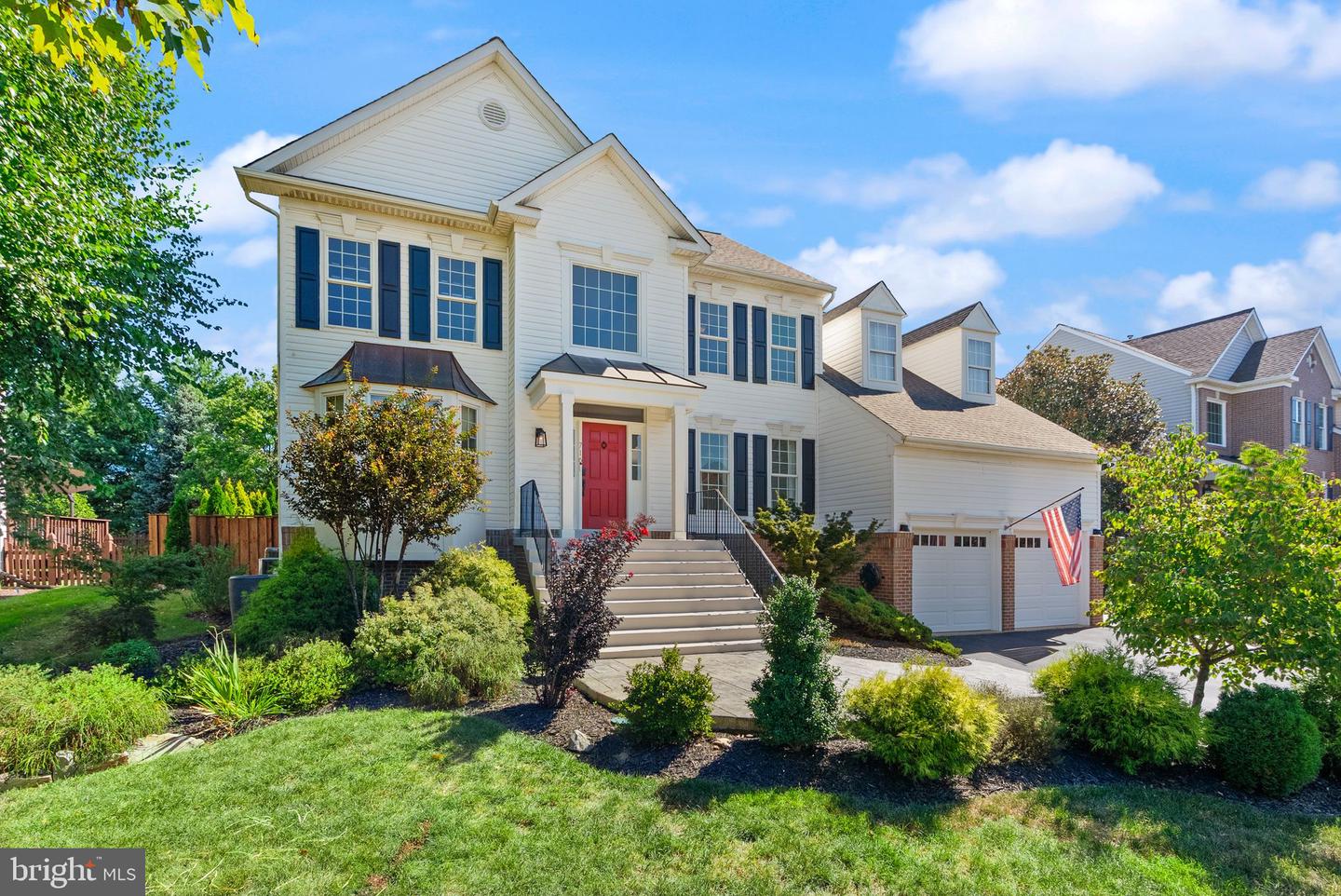 716 DUNCAN PL SE, LEESBURG, Virginia 20175, 5 Bedrooms Bedrooms, ,3 BathroomsBathrooms,Residential,For sale,716 DUNCAN PL SE,VALO2102836 MLS # VALO2102836