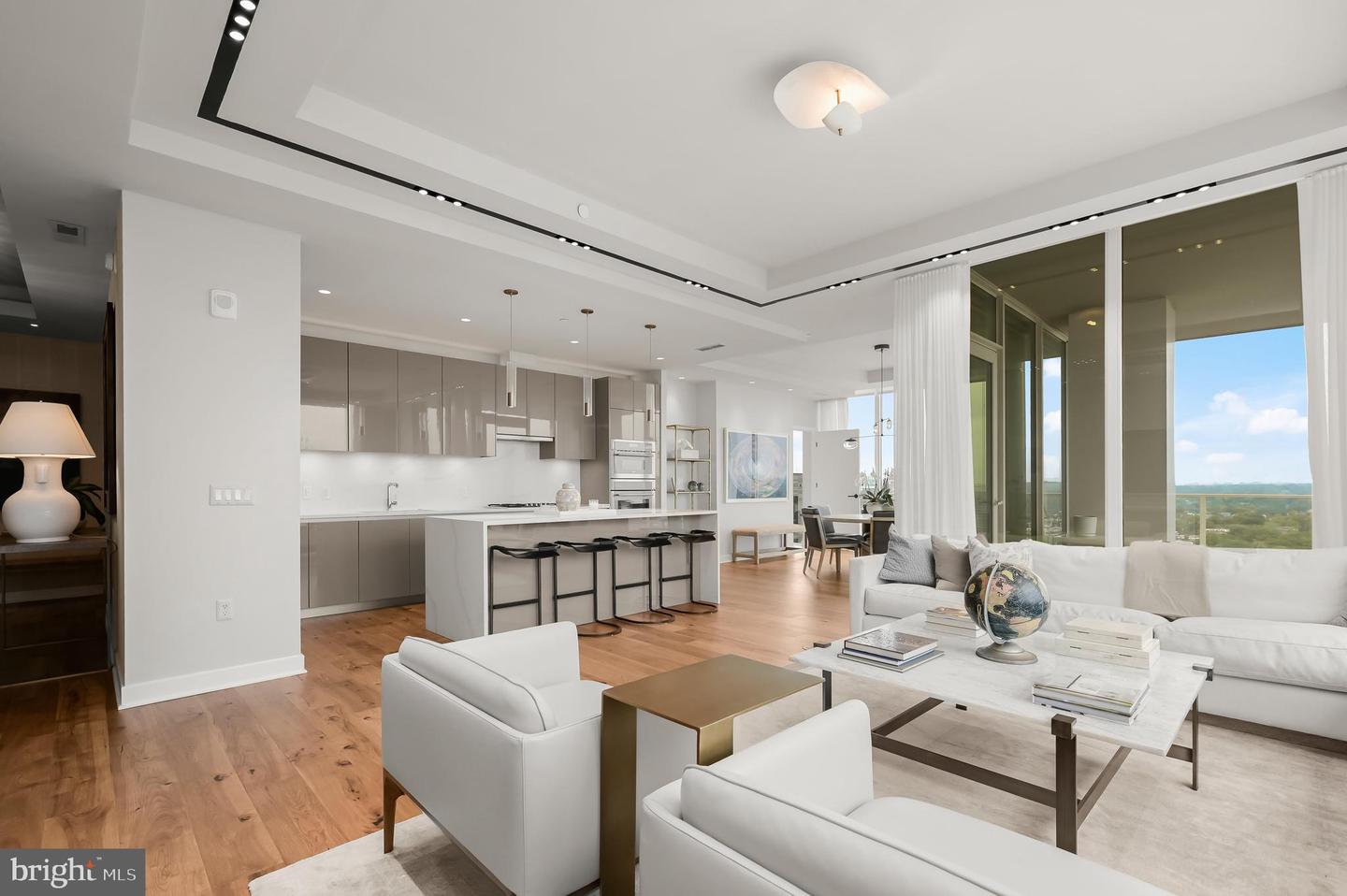 1781 N PIERCE ST #2401, ARLINGTON, Virginia 22209, 3 Bedrooms Bedrooms, ,2 BathroomsBathrooms,Residential,For sale,1781 N PIERCE ST #2401,VAAR2064380 MLS # VAAR2064380
