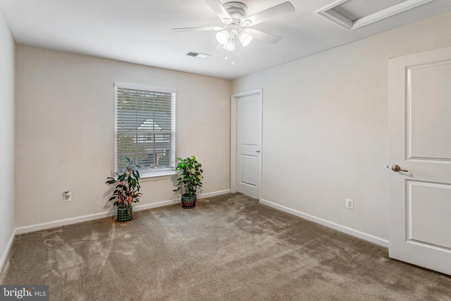 14 EGRET CT, STAFFORD, Virginia 22554, 4 Bedrooms Bedrooms, 12 Rooms Rooms,3 BathroomsBathrooms,Residential,For sale,14 EGRET CT,VAST2043506 MLS # VAST2043506