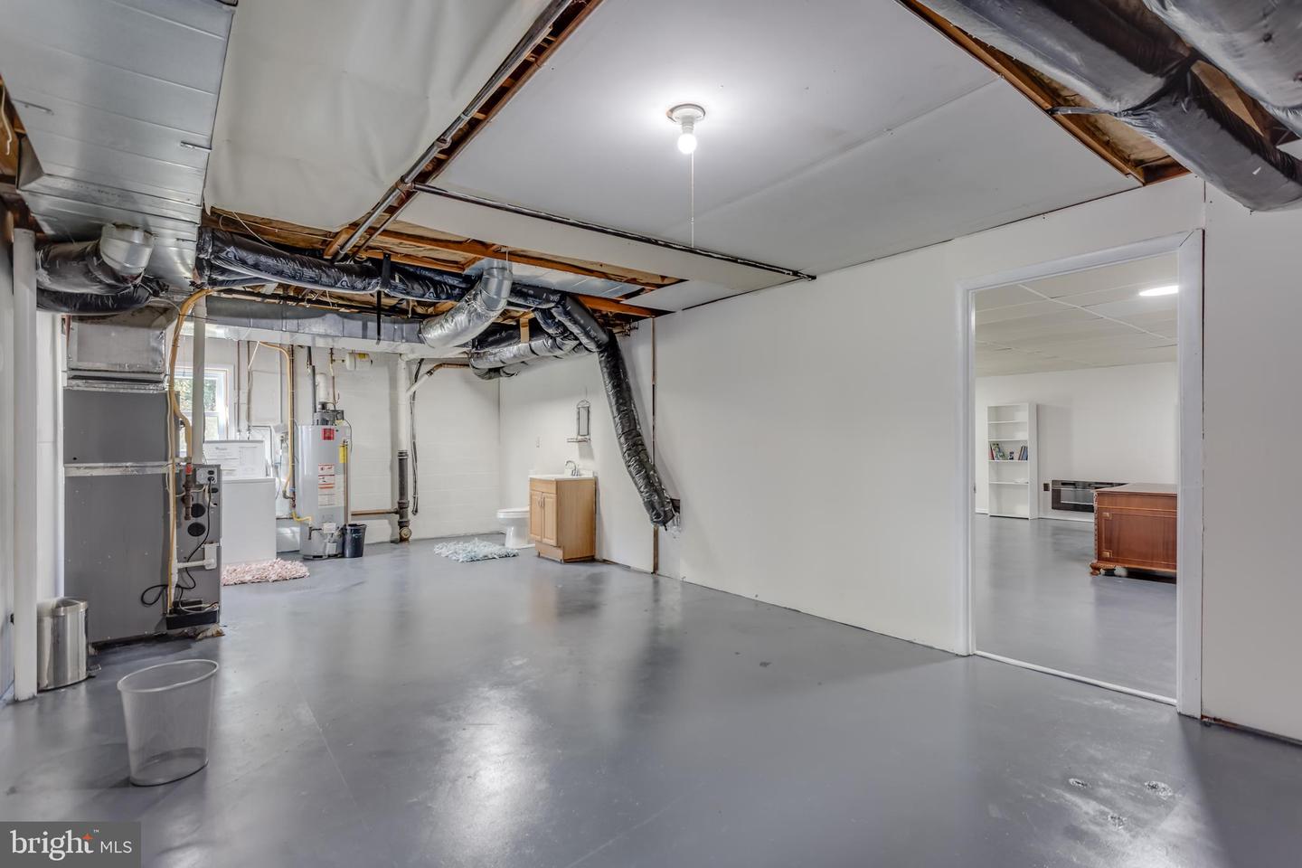 113 WILLIAMSON RD, WINCHESTER, Virginia 22602, 3 Bedrooms Bedrooms, ,2 BathroomsBathrooms,Residential,For sale,113 WILLIAMSON RD,VAFV2037522 MLS # VAFV2037522