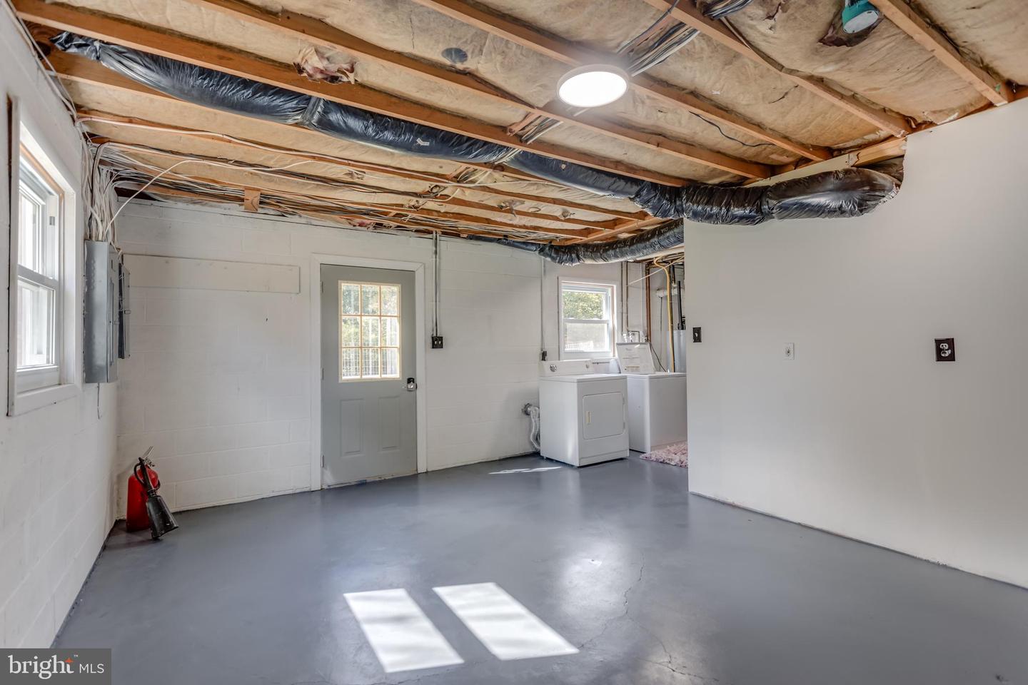 113 WILLIAMSON RD, WINCHESTER, Virginia 22602, 3 Bedrooms Bedrooms, ,2 BathroomsBathrooms,Residential,For sale,113 WILLIAMSON RD,VAFV2037522 MLS # VAFV2037522