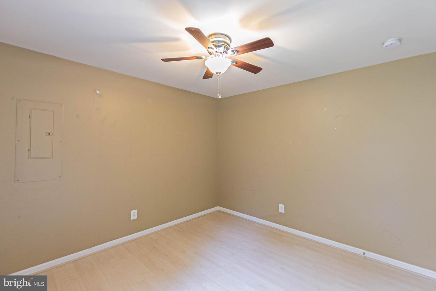771 LAKE CAROLINE DR, RUTHER GLEN, Virginia 22546, 4 Bedrooms Bedrooms, ,2 BathroomsBathrooms,Residential,For sale,771 LAKE CAROLINE DR,VACV2009032 MLS # VACV2009032