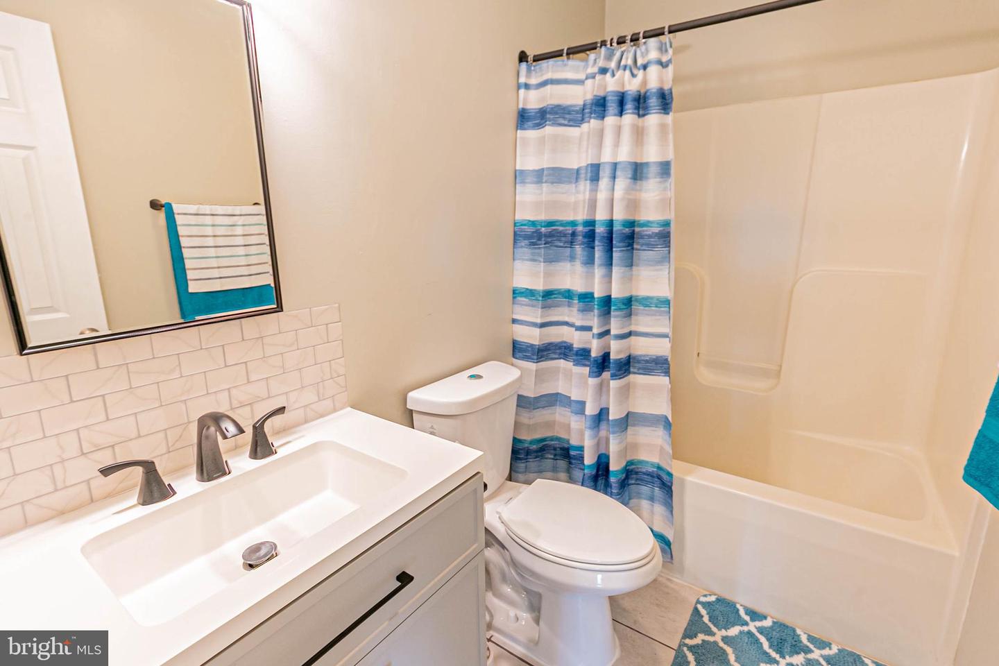 771 LAKE CAROLINE DR, RUTHER GLEN, Virginia 22546, 4 Bedrooms Bedrooms, ,2 BathroomsBathrooms,Residential,For sale,771 LAKE CAROLINE DR,VACV2009032 MLS # VACV2009032