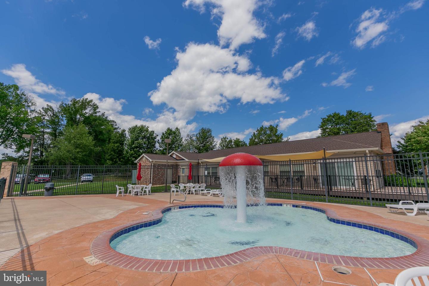 771 LAKE CAROLINE DR, RUTHER GLEN, Virginia 22546, 4 Bedrooms Bedrooms, ,2 BathroomsBathrooms,Residential,For sale,771 LAKE CAROLINE DR,VACV2009032 MLS # VACV2009032