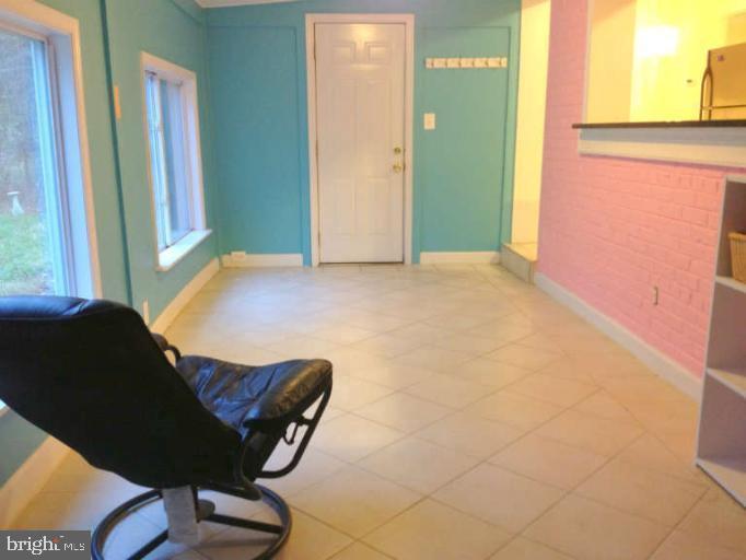 3505 DEVON DR, FALLS CHURCH, Virginia 22042, 3 Bedrooms Bedrooms, 5 Rooms Rooms,2 BathroomsBathrooms,Residential,For sale,3505 DEVON DR,VAFX2275440 MLS # VAFX2275440