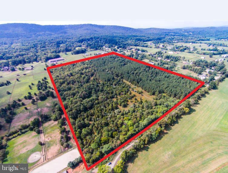 1590 LOUDOUN DR, HAYMARKET, Virginia 20169, ,Land,For sale,1590 LOUDOUN DR,VAPW2105684 MLS # VAPW2105684
