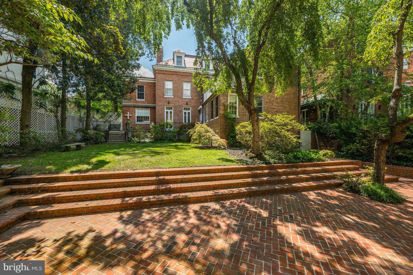 1669 31ST ST NW, WASHINGTON, District Of Columbia 20007, 7 Bedrooms Bedrooms, ,7 BathroomsBathrooms,Residential,For sale,1669 31ST ST NW,DCDC2218054 MLS # DCDC2218054