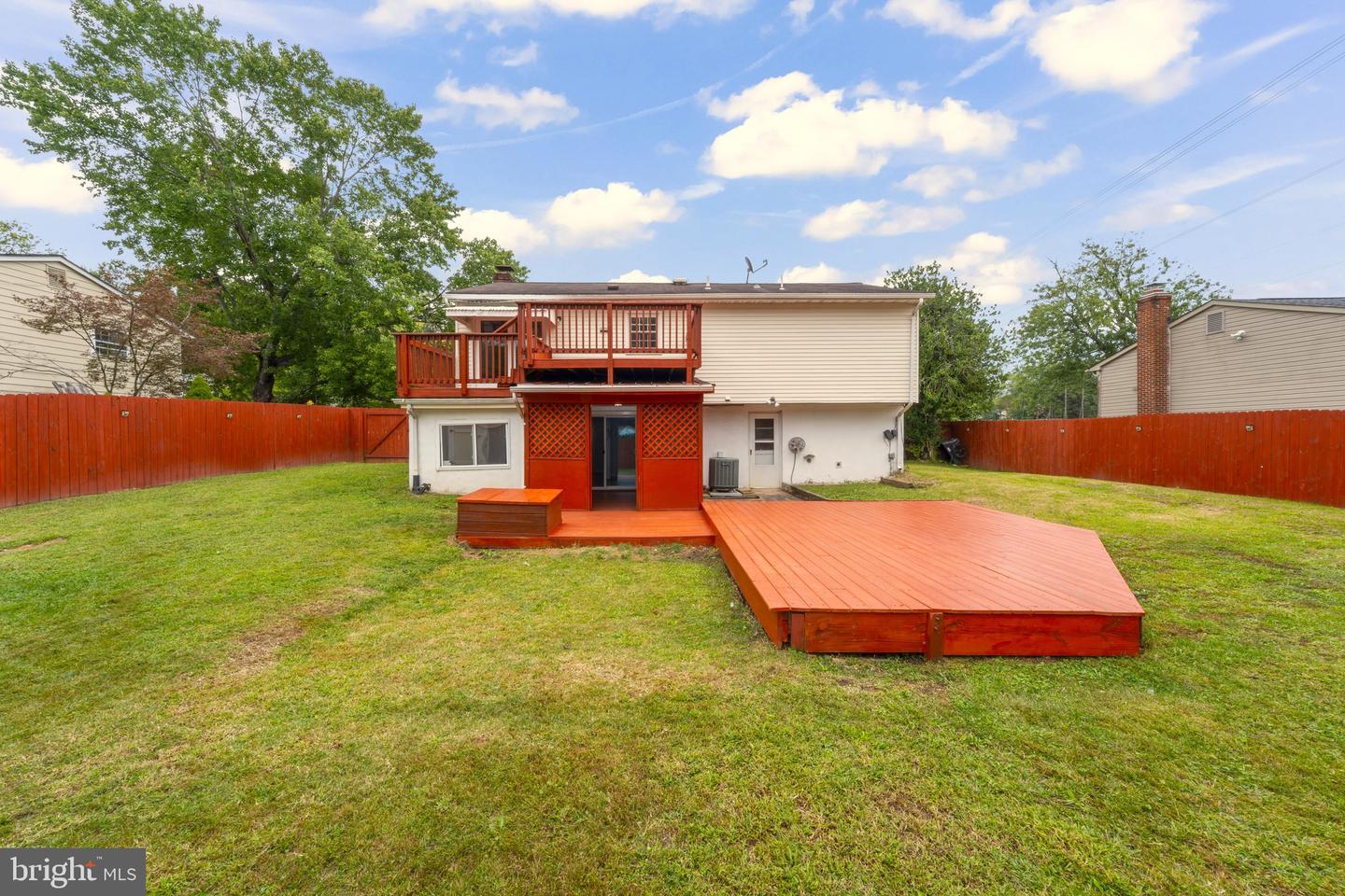 14010 MAPLEDALE AVE, WOODBRIDGE, Virginia 22193, 4 Bedrooms Bedrooms, ,2 BathroomsBathrooms,Residential,For sale,14010 MAPLEDALE AVE,VAPW2103928 MLS # VAPW2103928
