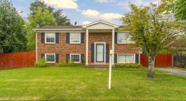14010 MAPLEDALE AVE, WOODBRIDGE, Virginia 22193, 4 Bedrooms Bedrooms, ,2 BathroomsBathrooms,Residential,For sale,14010 MAPLEDALE AVE,VAPW2103928 MLS # VAPW2103928