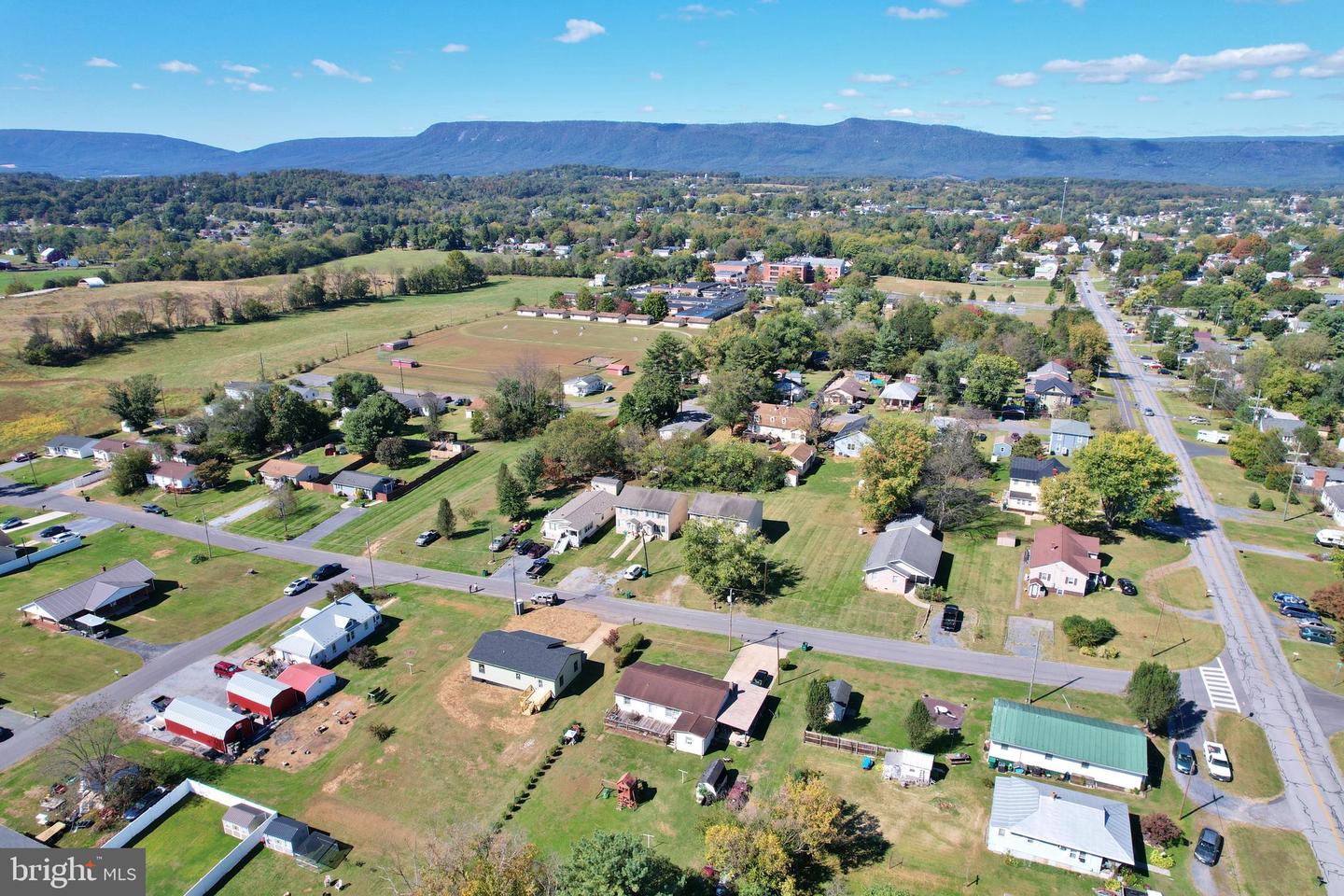 511 FIFTH ST, LURAY, Virginia 22835, 3 Bedrooms Bedrooms, ,2 BathroomsBathrooms,Residential,For sale,511 FIFTH ST,VAPA2005378 MLS # VAPA2005378