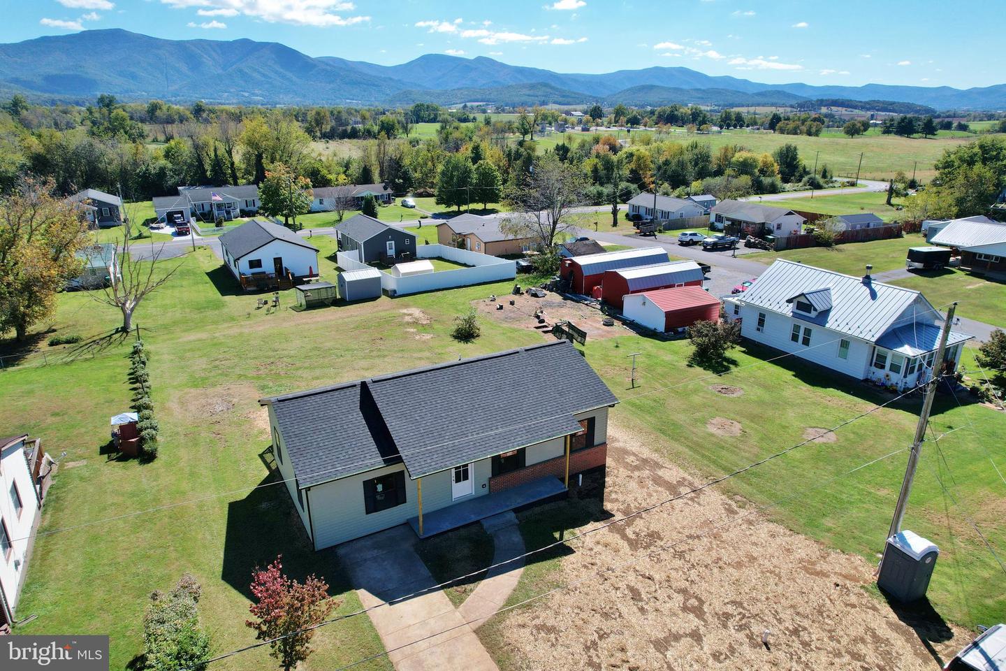 511 FIFTH ST, LURAY, Virginia 22835, 3 Bedrooms Bedrooms, ,2 BathroomsBathrooms,Residential,For sale,511 FIFTH ST,VAPA2005378 MLS # VAPA2005378