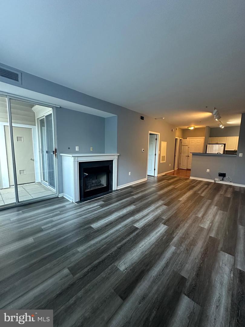 1645 INTERNATIONAL DR #125, MCLEAN, Virginia 22102, 1 Bedroom Bedrooms, ,1 BathroomBathrooms,Residential,For sale,1645 INTERNATIONAL DR #125,VAFX2272886 MLS # VAFX2272886