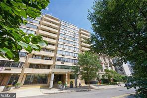 1325 18TH ST NW #703, WASHINGTON, District Of Columbia 20036, 2 Bedrooms Bedrooms, ,2 BathroomsBathrooms,Residential,For sale,1325 18TH ST NW #703,DCDC2226960 MLS # DCDC2226960