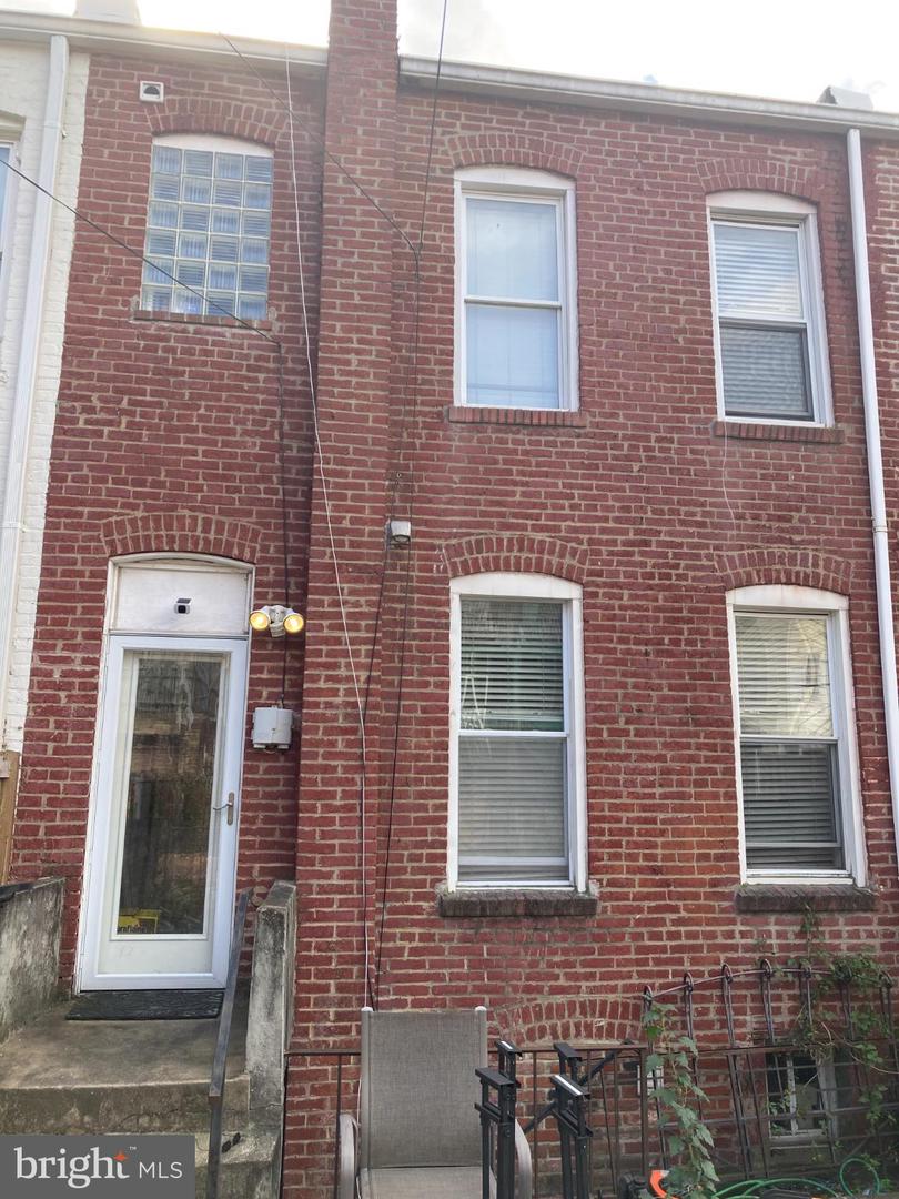 146 QUINCY PL NE, WASHINGTON, District Of Columbia 20002, 3 Bedrooms Bedrooms, 4 Rooms Rooms,1 BathroomBathrooms,Residential,For sale,146 QUINCY PL NE,DCDC2227060 MLS # DCDC2227060 146 QUINCY PL NE, WASHINGTON, District Of Columbia 20002, 3 Bedrooms Bedrooms, 4 Rooms Rooms,1 BathroomBathrooms,Residential,For sale,146 QUINCY PL NE,DCDC2227060 MLS # DCDC2227060