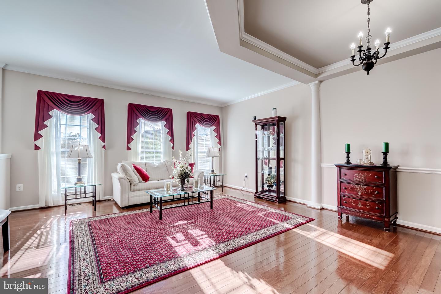 18483 WIDE MEADOW SQ, LEESBURG, Virginia 20176, 3 Bedrooms Bedrooms, ,3 BathroomsBathrooms,Residential,For sale,18483 WIDE MEADOW SQ,VALO2108914 MLS # VALO2108914