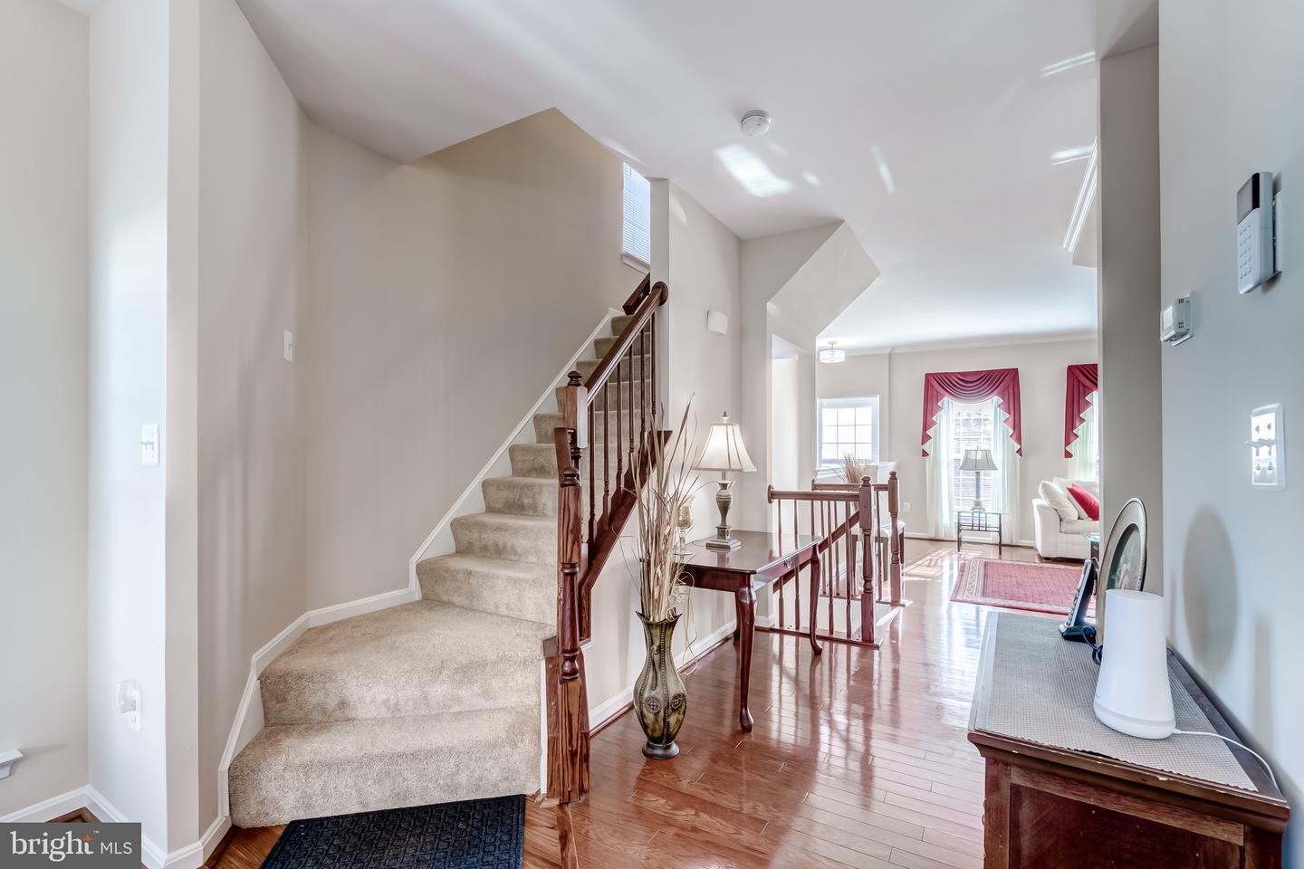 18483 WIDE MEADOW SQ, LEESBURG, Virginia 20176, 3 Bedrooms Bedrooms, ,3 BathroomsBathrooms,Residential,For sale,18483 WIDE MEADOW SQ,VALO2108914 MLS # VALO2108914