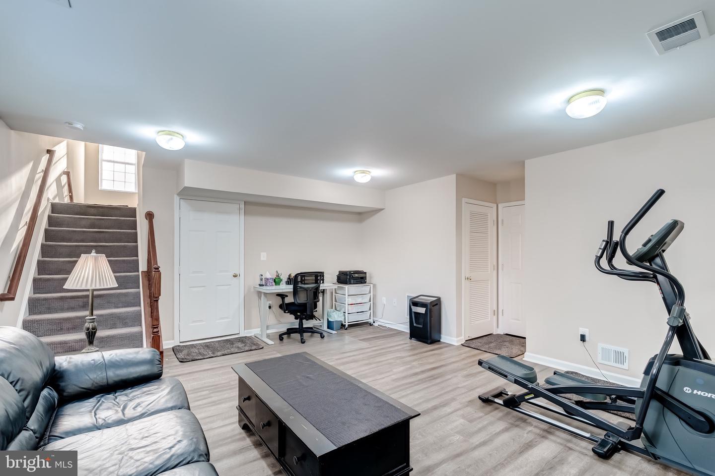 18483 WIDE MEADOW SQ, LEESBURG, Virginia 20176, 3 Bedrooms Bedrooms, ,3 BathroomsBathrooms,Residential,For sale,18483 WIDE MEADOW SQ,VALO2108914 MLS # VALO2108914