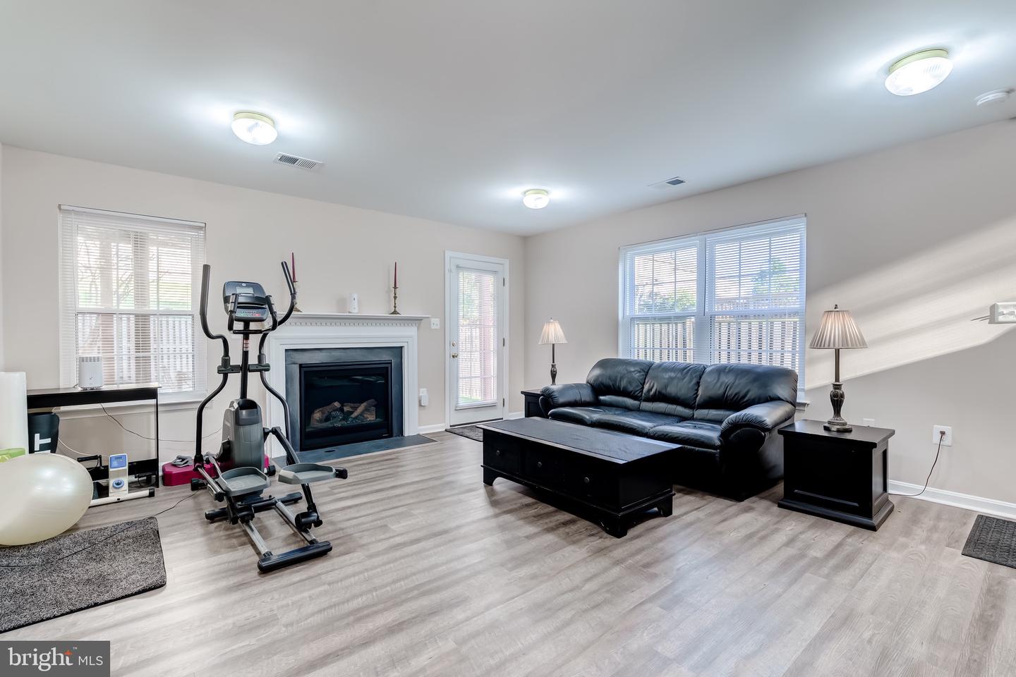 18483 WIDE MEADOW SQ, LEESBURG, Virginia 20176, 3 Bedrooms Bedrooms, ,3 BathroomsBathrooms,Residential,For sale,18483 WIDE MEADOW SQ,VALO2108914 MLS # VALO2108914