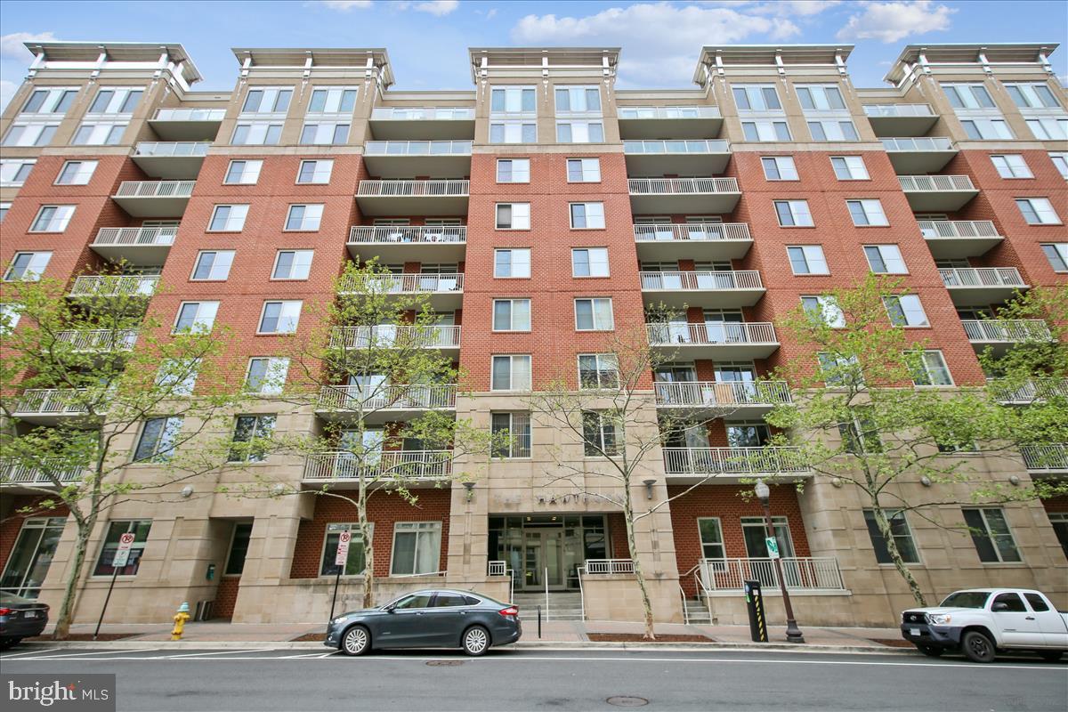 820 N POLLARD ST #812, ARLINGTON, Virginia 22203, 1 Bedroom Bedrooms, 4 Rooms Rooms,1 BathroomBathrooms,Residential,For sale,820 N POLLARD ST #812,VAAR2065144 MLS # VAAR2065144