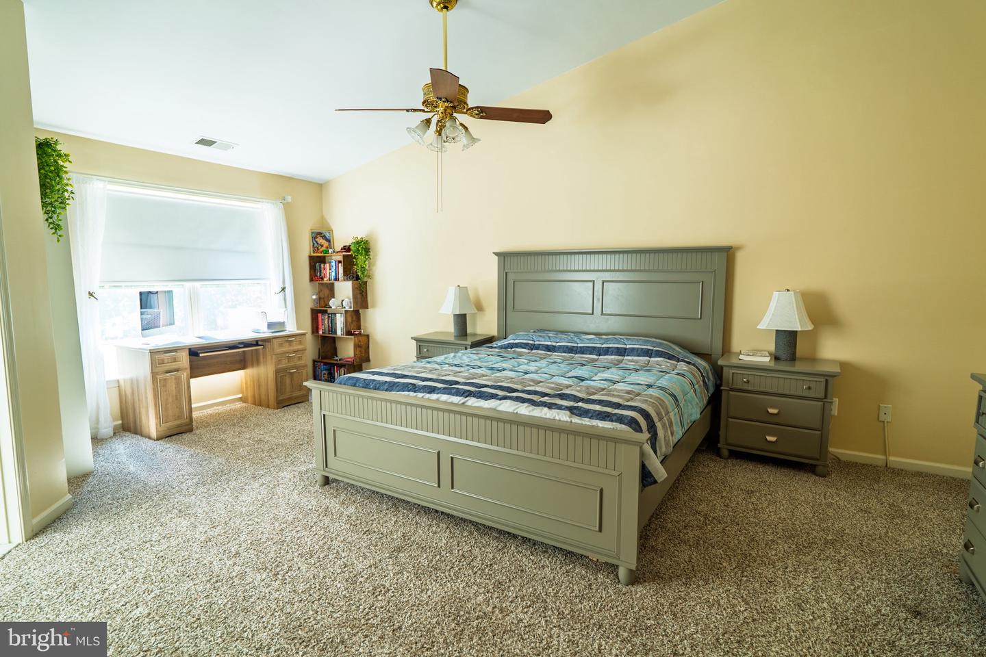 43793 STEINBECK SQ, ASHBURN, Virginia 20147, 3 Bedrooms Bedrooms, ,3 BathroomsBathrooms,Residential,For sale,43793 STEINBECK SQ,VALO2109270 MLS # VALO2109270