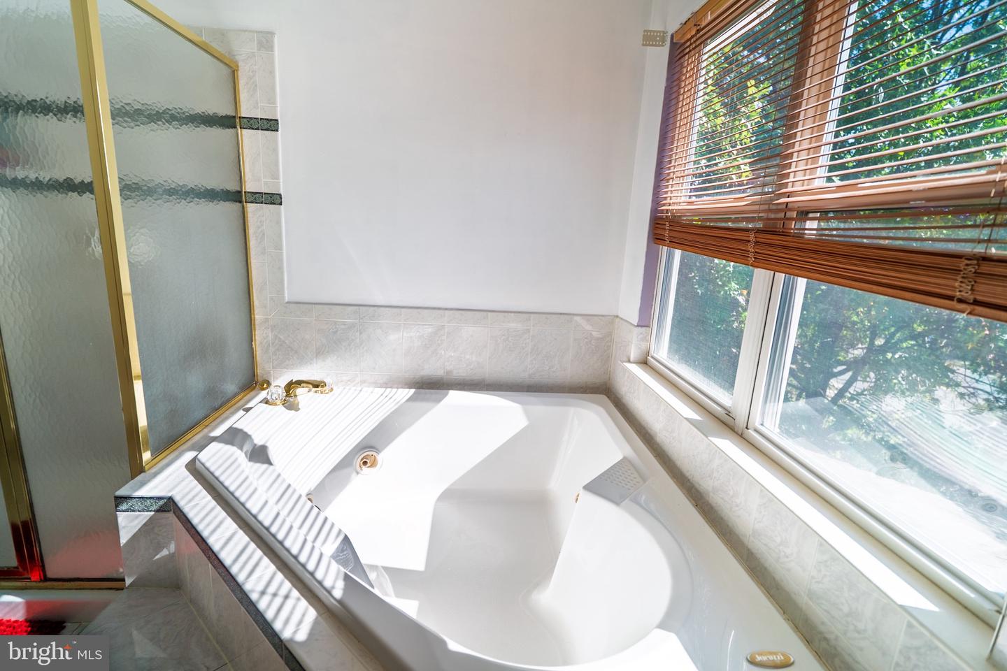 43793 STEINBECK SQ, ASHBURN, Virginia 20147, 3 Bedrooms Bedrooms, ,3 BathroomsBathrooms,Residential,For sale,43793 STEINBECK SQ,VALO2109270 MLS # VALO2109270